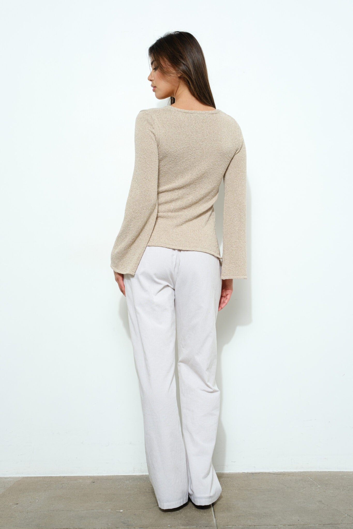 ISLA PEEKABOO KNIT TOP SAND